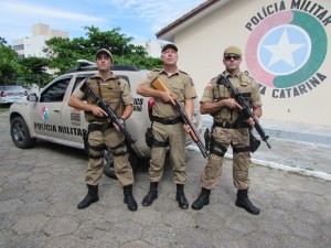 Policiais lagunenses